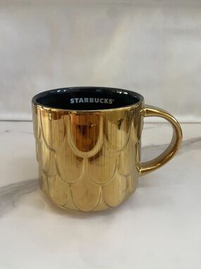 Starbucks 2019 Holiday Edition Gold Mermaid Scales Scalloped Coffee Mug